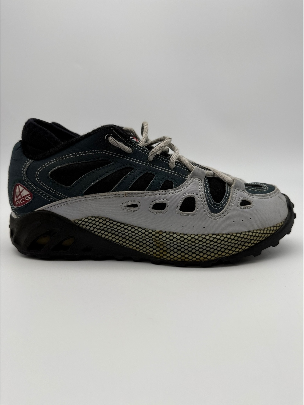 Vintage 1999 Nike ACG Air Exploraid Womens Trail Sneakers Grey Teal Size 8